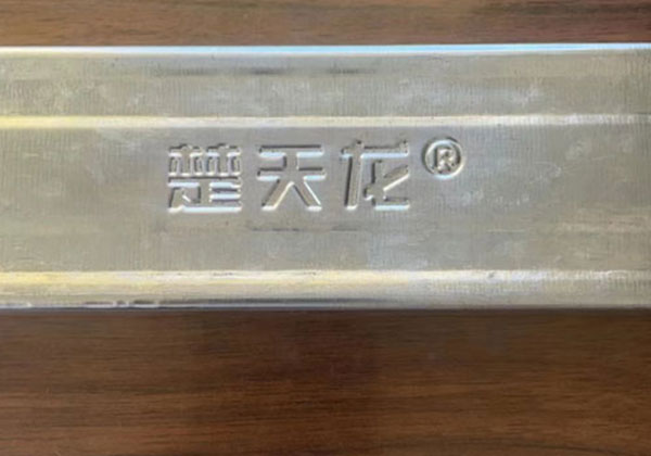 輕鋼龍骨楚天龍牌