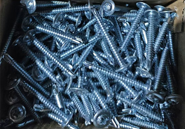 貝貝熊華司鉆尾釘